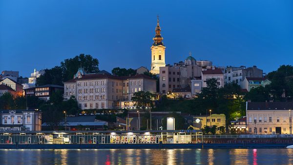 Panorama Beograda i mostovi preko Save