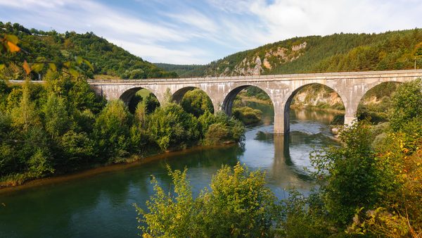Guste četinarske šume i vidikovci Zlatara