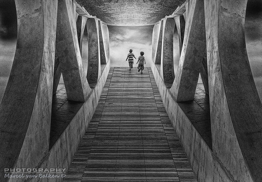 © Marcel Van Balken, Tunnel
